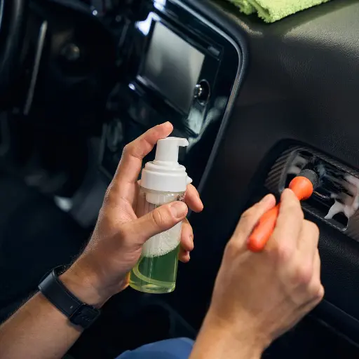 Interior Dashboard Cleaner Spray – Citrus Scent (500ml)